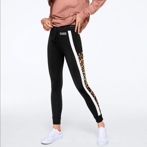 NWT Pink Yoga Campus Legging